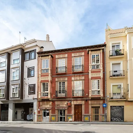 Jacaranda Apartment